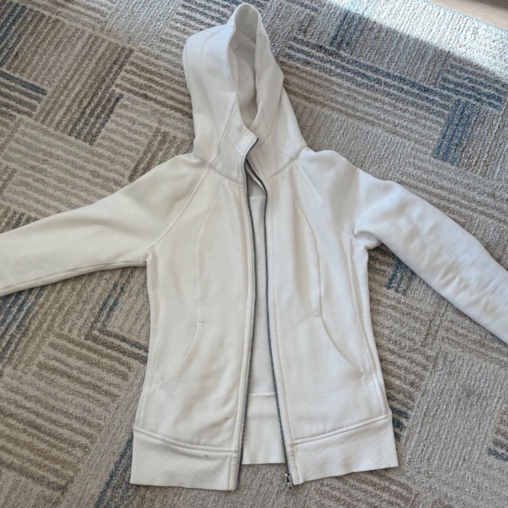 Lululemon white scuba size 4